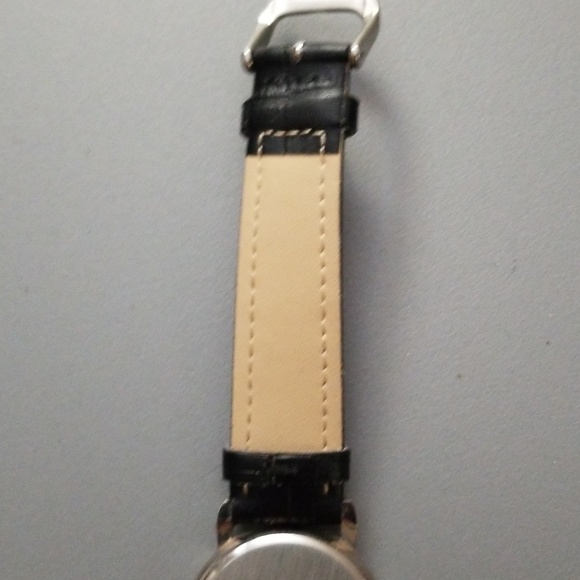 SOLD Pedre Goofy Backwards Watch Silvertone Metal - Picture 8 of 8